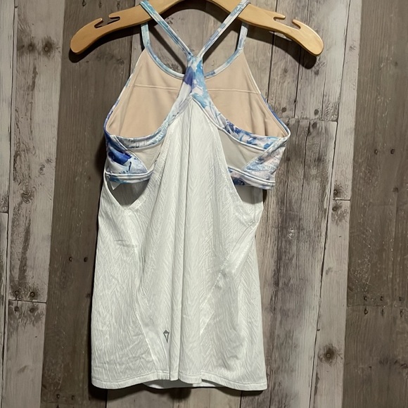 Ivivva Lululemon - set of 2 White Tank Tops - Picture 8 of 16